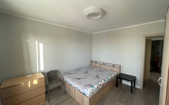 S 2 Komnatami Na 16 Etazhe Apartments