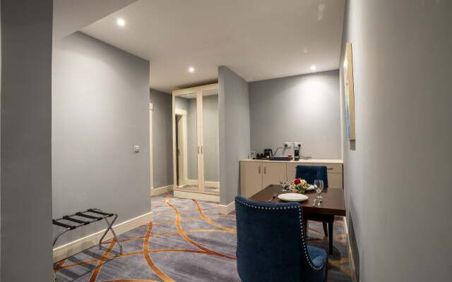 Royal Sherao Hotel