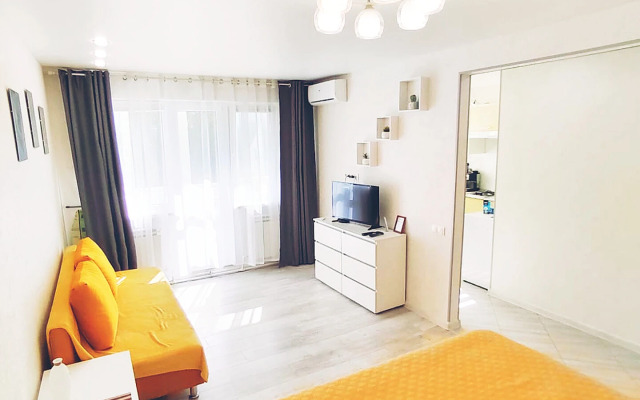 Komfort Na Fadeeva Apartments