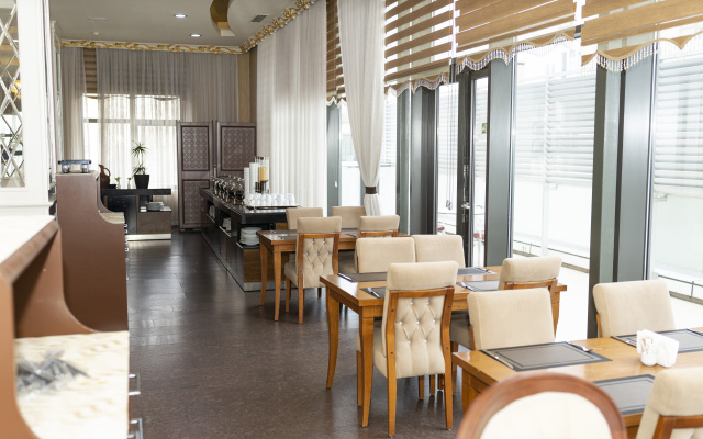 Отель Graaf Hotel