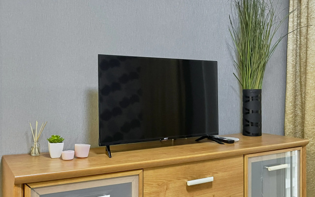 Апартаменты Sunny Days Apartment Оранж Парк 12