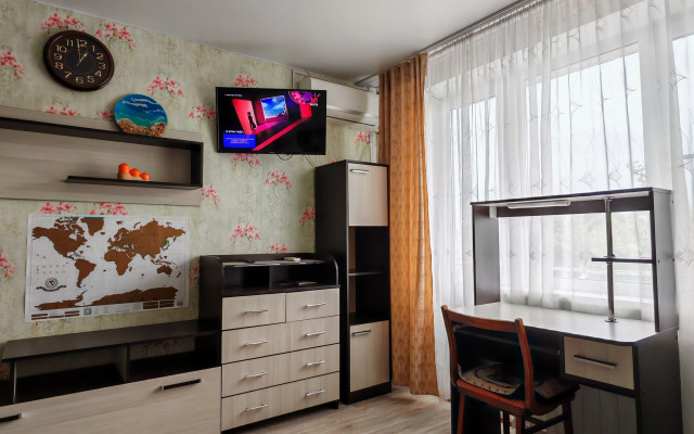 Uyutnaya Svetlaya Kvartira V Serdtse Mostovskogo Flat