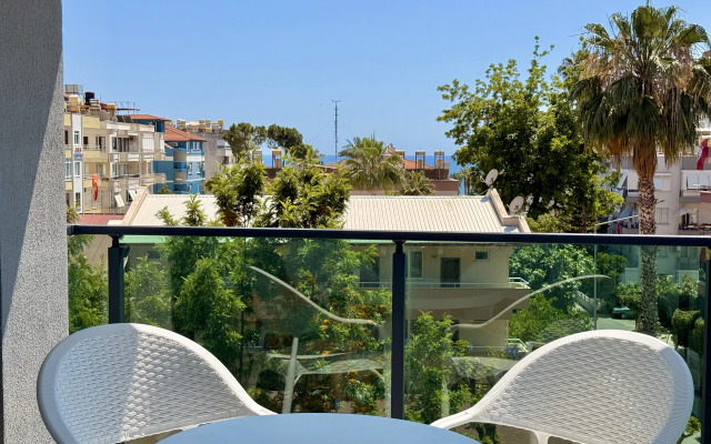 V 100 Metrakh ot Plyazha Cleopatra Apartments