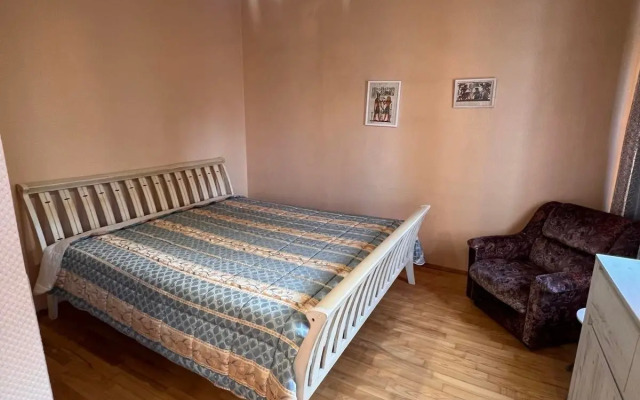 Частный дом Около парка Победы