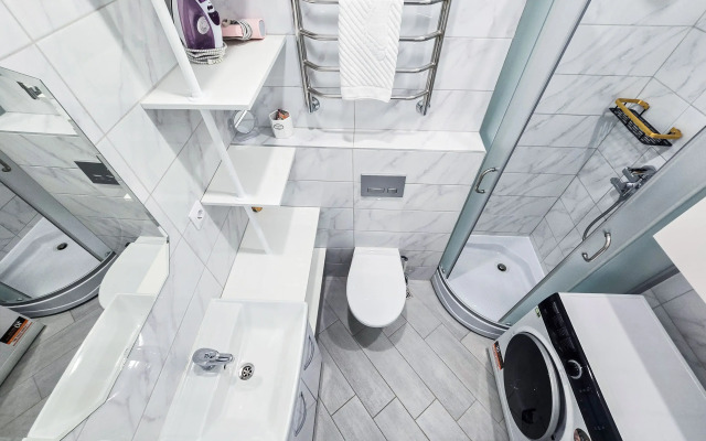 Nebol'shaya studiya dlya 2kh chelovek dlya uyedineniya so svoim balkonchikom Flat