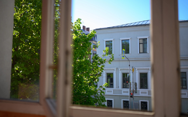 AuraHome Izumrud Apartments