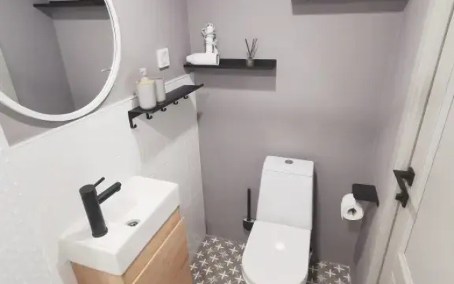 Апартаменты 2 на Васильевском острове (8ВО2)