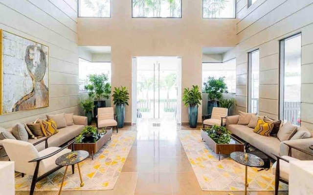 Monaco XII Apartments