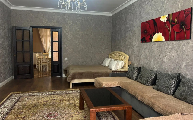 Квартира Двухкомнатная с балконом