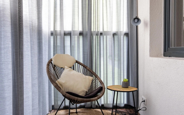 Апартаменты с Балконом и Видом на Город Palacio