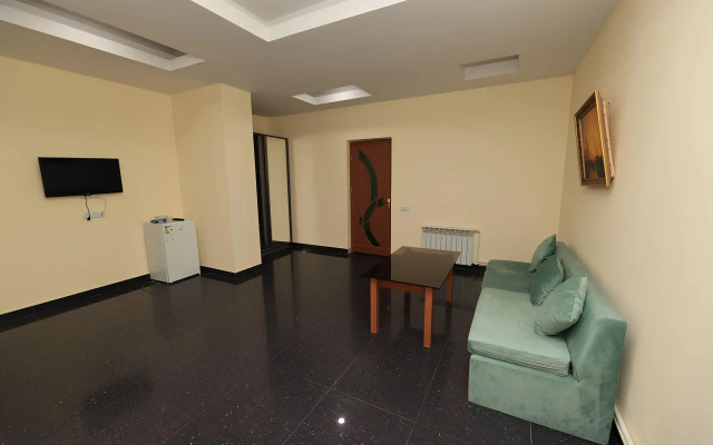 Continental Complex Hotel