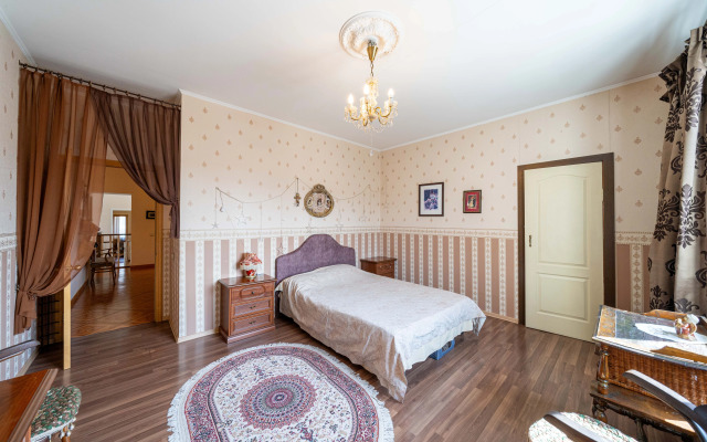 Частный дом Большой уютный коттедж с баней