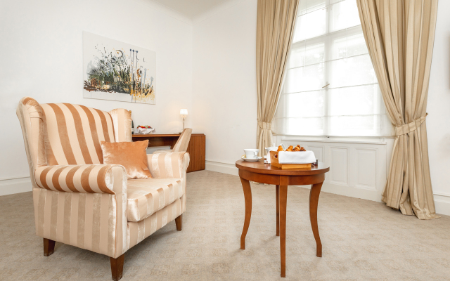 Le Premier Boutique hotel