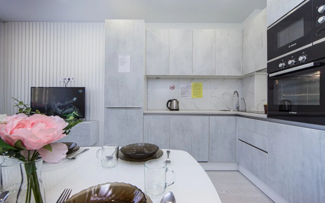 Квартира от компании Хоум Отель на проспекте Карла Маркса 4Б