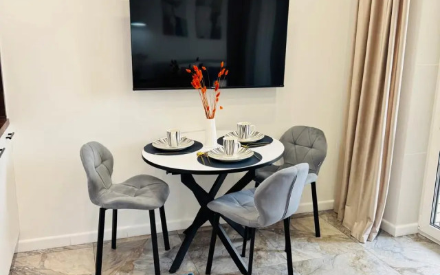 Krasivaya Kvartira V Tsentre Flat