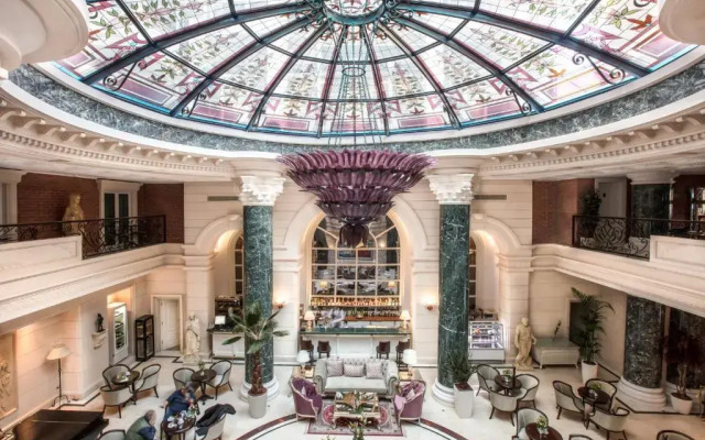 XHEKO IMPERIAL Hotel