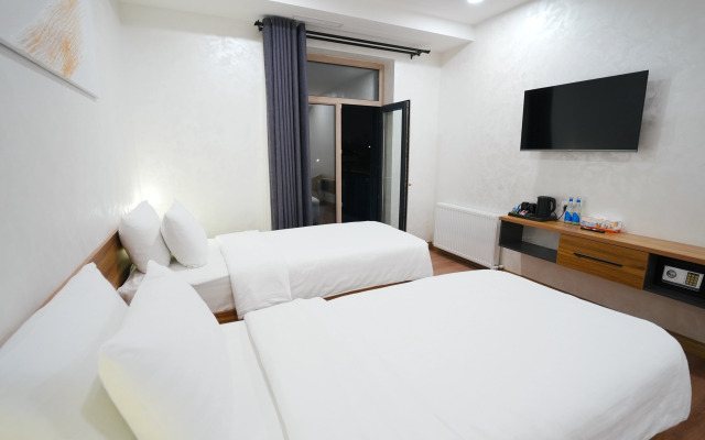 Avant Hotel Tashkent Pool&Spa