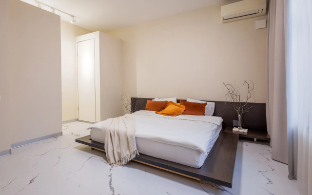 Myhomeyourhome na Fadeeva 34 Flat