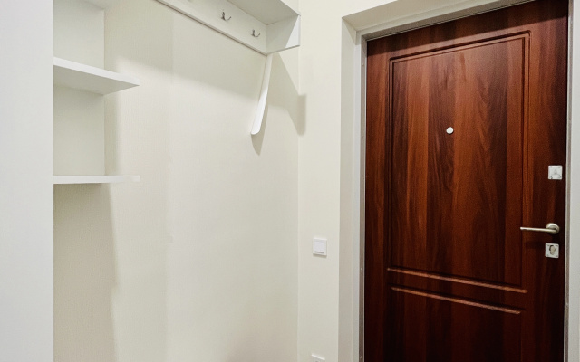Apartamenty Sokolad v elitnom ZK na Uznom radom s Aeroportom, rynkom Privoz i GIBDD na Druzbe 28/6