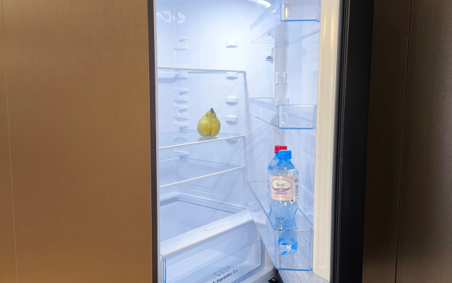 Апартаменты Новые уютные Клен в доме бизнес-класса с охраной