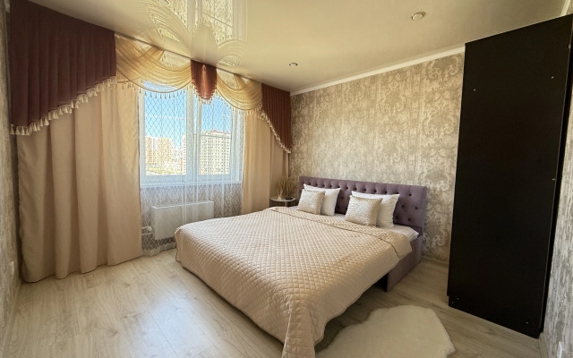 Yevro Dvukhkomnatnaya Apartments