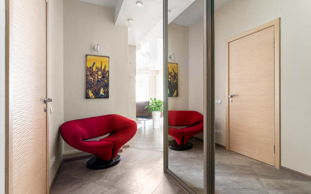 Apart Vl Na Naberezhnoy S Vidom Na More Apartments