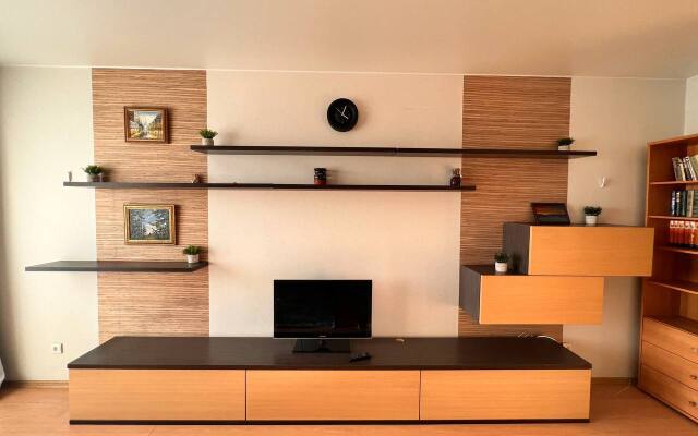 2kv Gudvin TC Magellan stil'naya na 50 let oktyabrya 29 Apartments