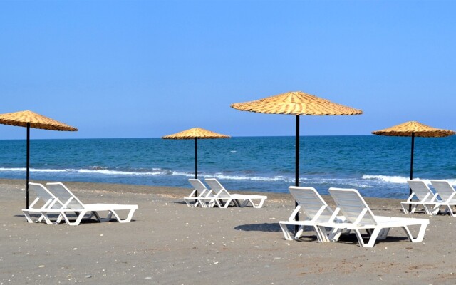 Hotel Denizkumu Hotel