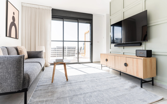 Blueground at Florentine High End Mini Penthouse ID76 Apartments