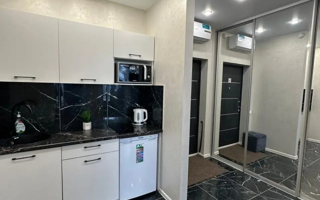 V Dome Komfort-Klassa na 23 etashe Izhevska Apartments