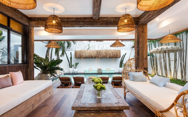 Villa Metisse by Villa Finder