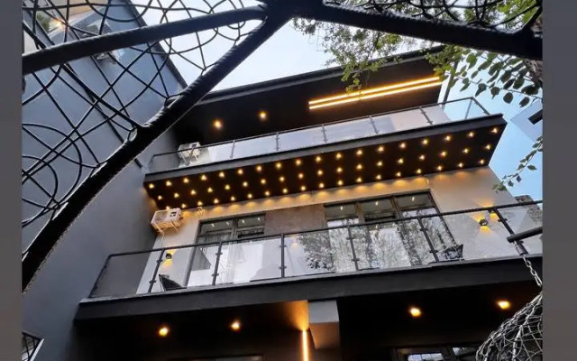 Guest house Grey Khaus