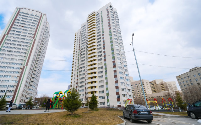 Kvartirka-Nsk Na Nemirovicha-Danchenko 122/4 Apartments