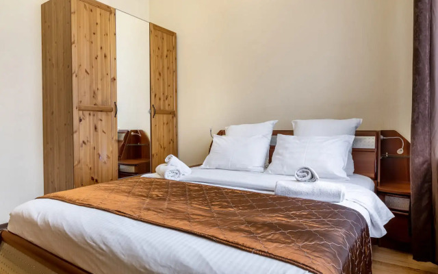 Апартаменты БонАпарт 2-х комнатные на Кутузовском 26