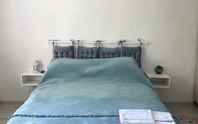 South Park Apartments
