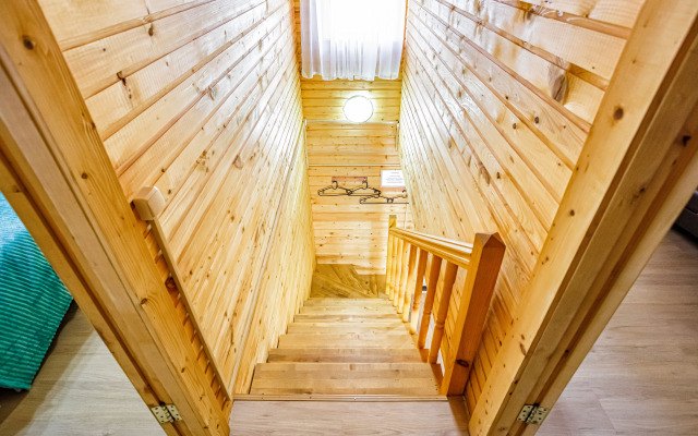 Semeyny Zagorodny Klub Otdykha Agoy-Shale Private house