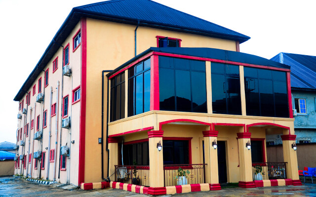 Lake Side Hotel Warri Hotel