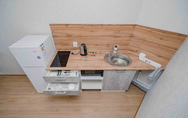 Na 17 Etazhe S Vidom Na Gorod Flat