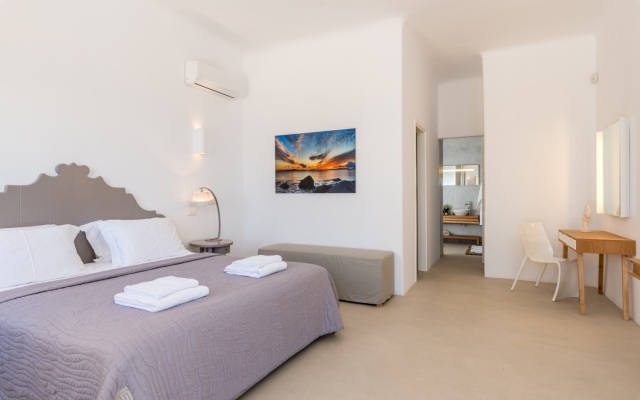 El Palacio Mykonos Villa