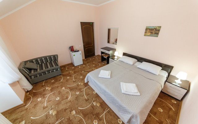 Chelsi Hotel