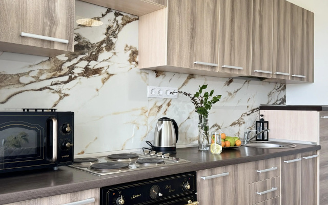 Na Ulitse Kashtanovaya Alleya 169 Flat