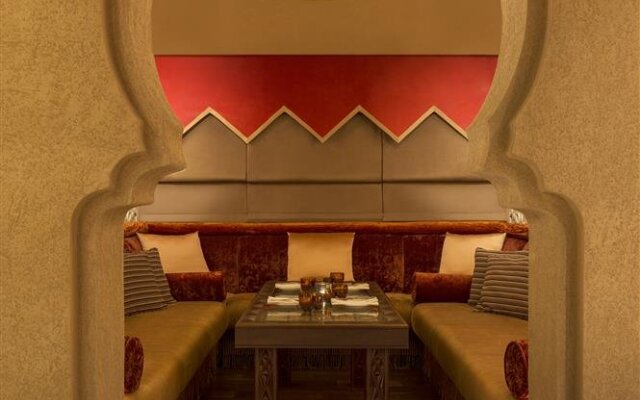 Four Points by Sheraton Sheikh Zayed Road Hotel