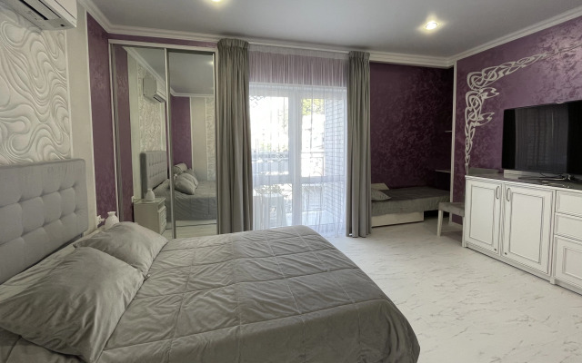 Апартаменты Анита в центре Сочи 9