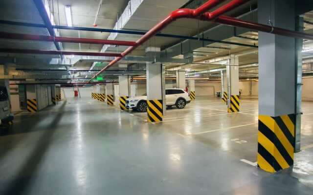 Uzor ApartKvartira na Engel'sa s shikarnym vidom na zakat  Apartments