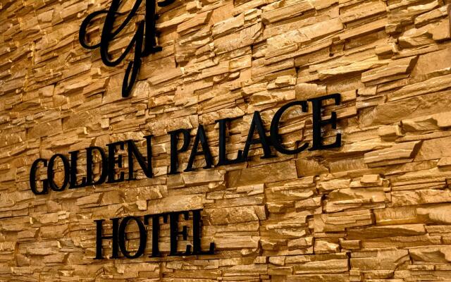 Golden Palace Hotel