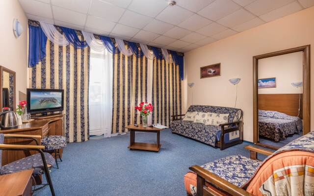 Mirabel Hotel