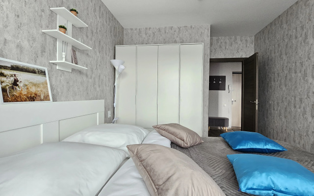 Svetloyar Flat