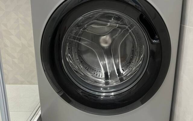 Апартаменты 1-к. квартира 42 м² 2/10 эт.