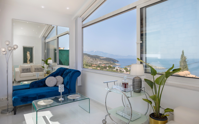 Dion Villa