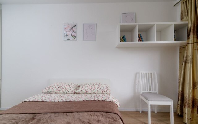 Na Salaryevskoy 16/1 Flat
